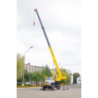 Автокран "Ивановец" КС-45717-1